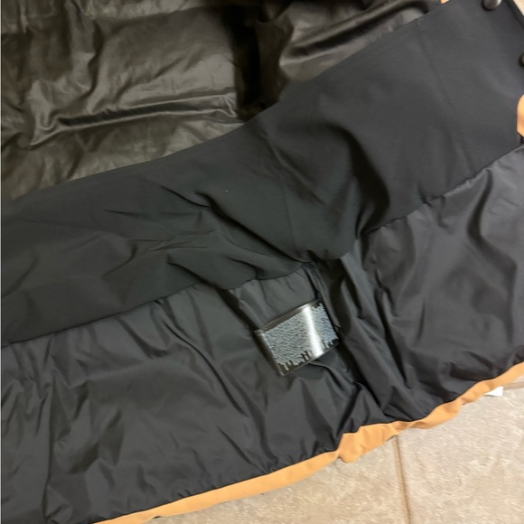 The north face ski jacket small - Picture 5 of 6